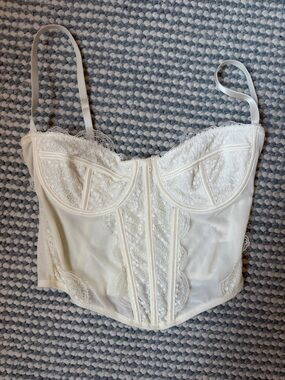 White Lace corset top sz M